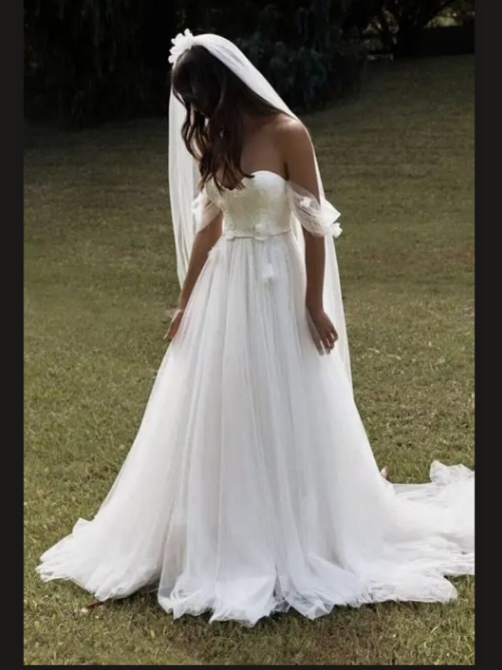 Elysian Collection - GraceLovesLace - Star Gown - Size 2 - Picture 3 of 3